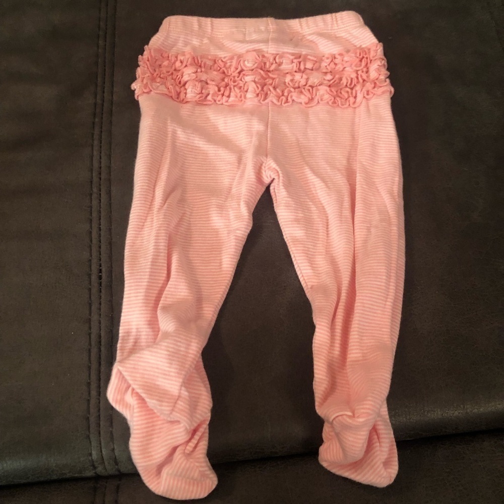 Bundles Outfit Onesie and Footed Pants - Picture 9 of 9